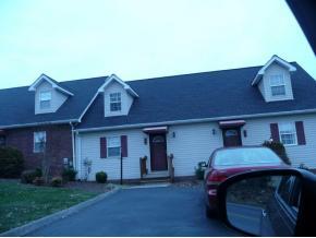 204 Hallbrook Dr, Johnson City, TN 37615-3481