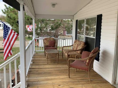 7 Deanna Dr, Belmont, NH 03220-4436