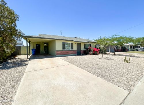 8560 26th Ave, Phoenix, AZ 85021-4103