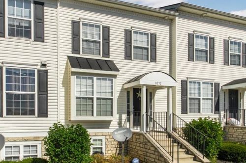 8232 Sugar Magnolia Dr, Blacklick OH  43004-8282 exterior