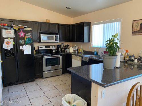 488 Alondra Ct, Nogales, AZ 85648-6533
