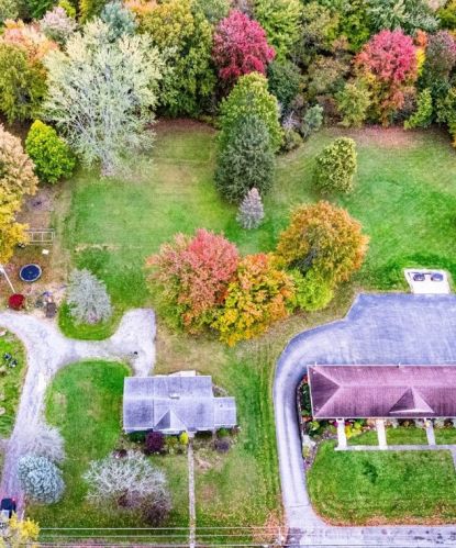 366 Dutch Ln, Hermitage PA  16148-2738 exterior