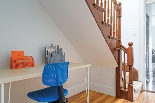 23 Regent Cir, Brookline MA  02445-3355 exterior