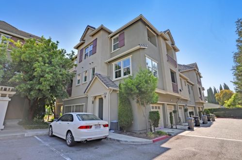 1351 Westbury Dr, San Jose, CA 95131-1586