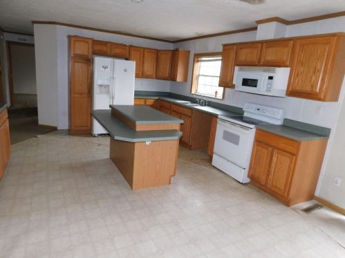 1630 Houk Rd, Portersville, PA 16051-4726