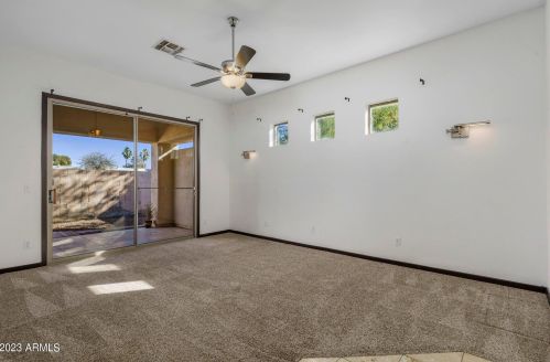 6811 39th Pl, Phoenix AZ  85042-6202 exterior