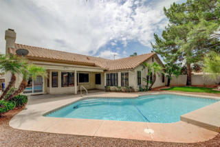 880 Emerald Island Dr, Gilbert, AZ 85233-6704