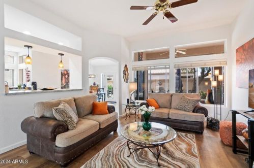22502 Mirage Ln, Sun City, AZ 85375-2250
