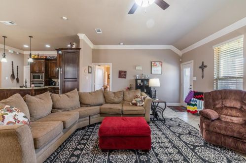 130 Red Cloud Dr, Greenville TX  75402-2801 exterior