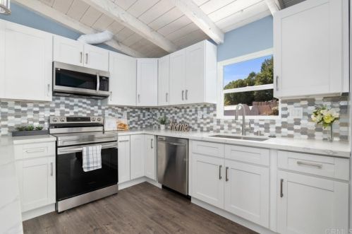 3833 Cherry Blossom St, National City CA  91950-3130 exterior