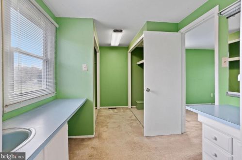 16 Turner Ln, Willingboro NJ  08046-3622 exterior