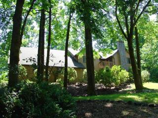 7932 Bright Ct, Olympia, WA 98512-7498