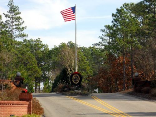 138 Deerwood Ln, Pinehurst, NC 28374-6809