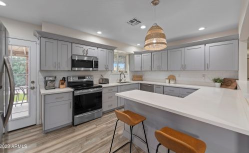 4359 Bluefield Ave, Phoenix AZ  85032-1441 exterior