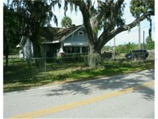 2820 Cameron Ave, Sanford, FL 32773-8401