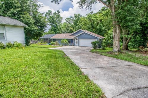 776 Osprey Nest Pt, Sanford, FL 32773-6444