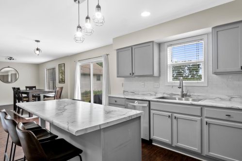 4331 45 Ave, Kenosha WI 53144-3433 exterior