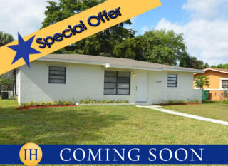 2340 68th Ter, Hollywood FL  33023-2726 exterior