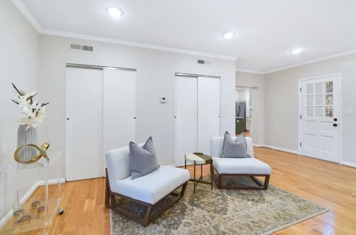 3261 Hardisty Ave, Cincinnati OH 45208-3006 exterior