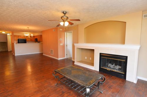 1814 Hamilton Ct, Florence, KY 41042-8781