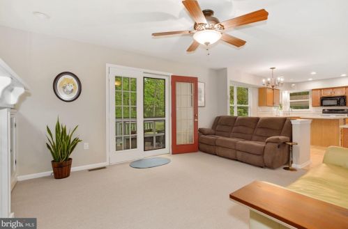 10 Banff Dr, Harrison Township NJ  08062-9533 exterior