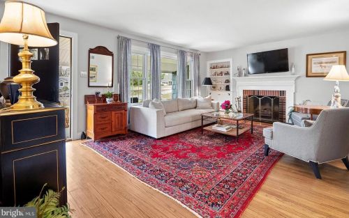 105 Ivy Ln, Glen Mills PA  19342-1319 exterior