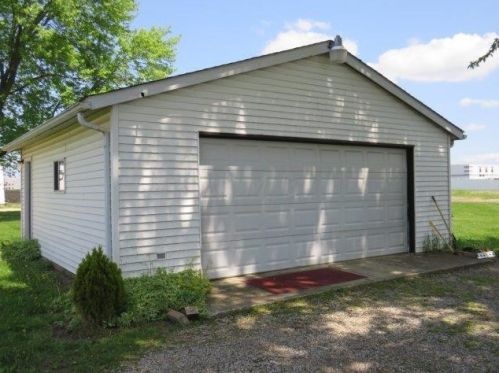 8475 Mink St, Pataskala OH  43062-8870 exterior