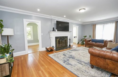 255 Pennsylvania Ave, Mount Vernon NY  10552-1420 exterior