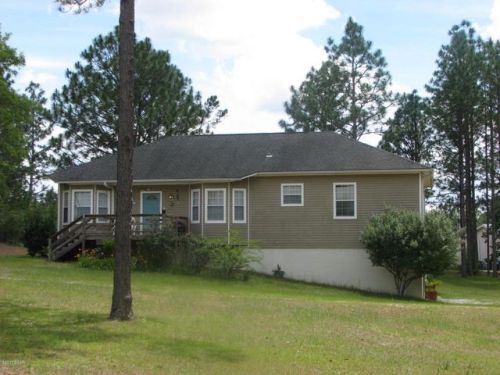 617 Carver Cir, Alford, FL 32420-6103