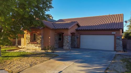 4031 Vahan Ct, Lancaster, CA 93536-2483