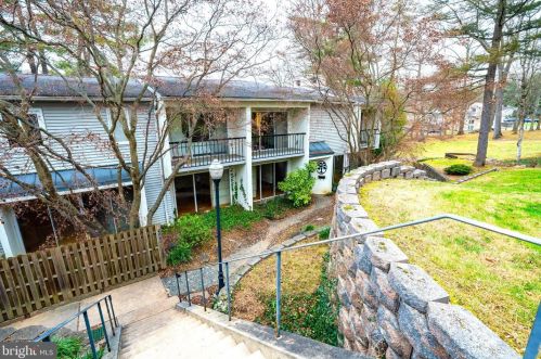 285-6 Chelsea Cir, Newtown Square PA  19073-2104 exterior