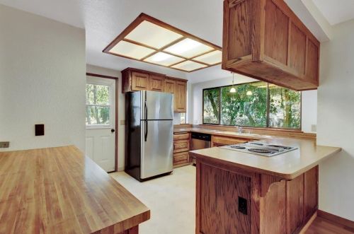 11755 Francis Dr, Grass Valley CA 95949-6676 exterior