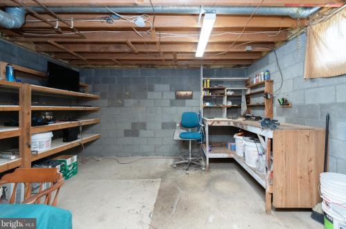 6 Pendleton Dr, Berlin Boro NJ  08009-9672 exterior