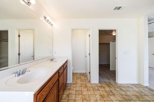 447 Henley Pkwy, Grayson CA  95363-8828 exterior