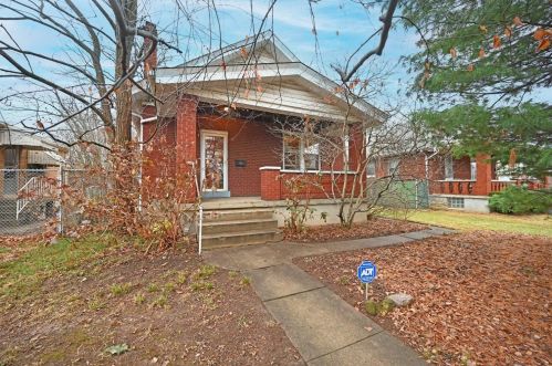 3304 Daytona Ave, Cincinnati, OH 45211-6617