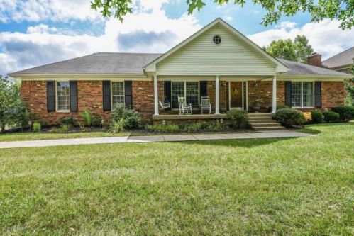 503 Wickfield Dr, Louisville, KY 40245-4090