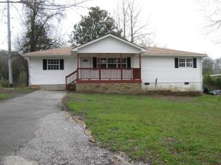 2524 Crescent Club Dr, Hixson, TN 37343-4515