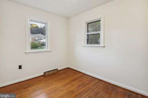 13100 Furnace Mountain Rd, Lovettsville VA  20180-2418 exterior