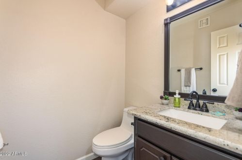 2135 Lk Shr Dr, Casa Grande AZ  85122-6105 exterior