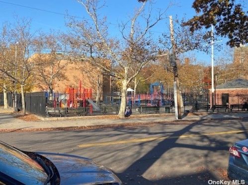 83-04 155th Ave, Jamaica NY  11414-1765 exterior