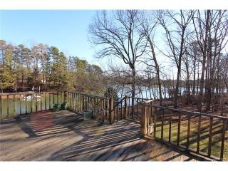 143 Bridlepath Ln, Mooresville, NC 28117-7440