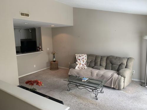 2890 Toth Pl, Darbydale, OH 43123-4776
