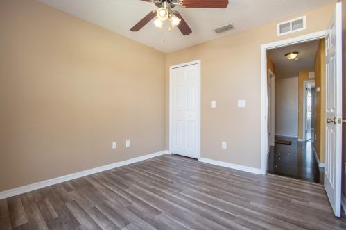 2220 Windsor Lake Cir, Sanford FL  32773-5726 exterior