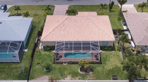 1121 1 Ter, Cape Coral FL  33991-1591 exterior