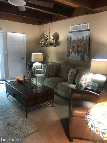 22 Chatham Ct, Dover DE  19901-3909 exterior