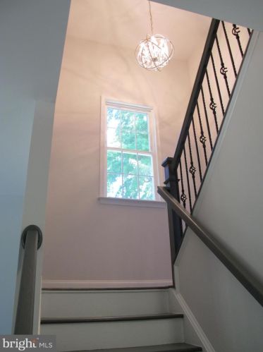 61 Lee St, Montross VA  22520-2776 exterior