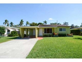 707 31st Ct, Hollywood FL  33021-6109 exterior