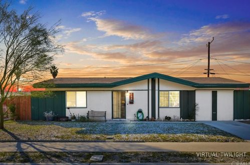 342 Santo Dr, San Jacinto CA  92583-4718 exterior