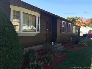 46 Newcastle Dr, New Haven, CT 06514-3312