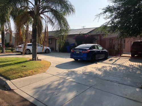 3287 Acacia Ave, San Bernardino, CA 92405-2707